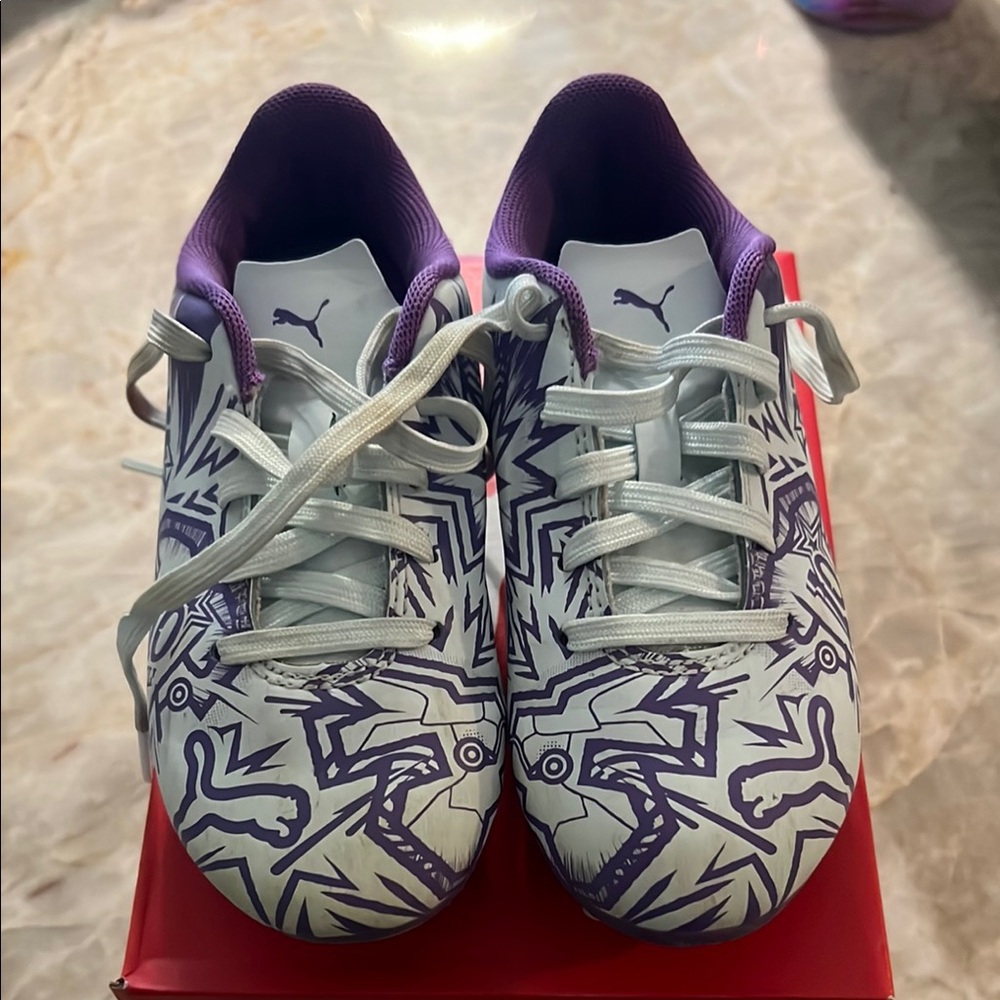 Puma Purple and White Patterned Soccer Cleates